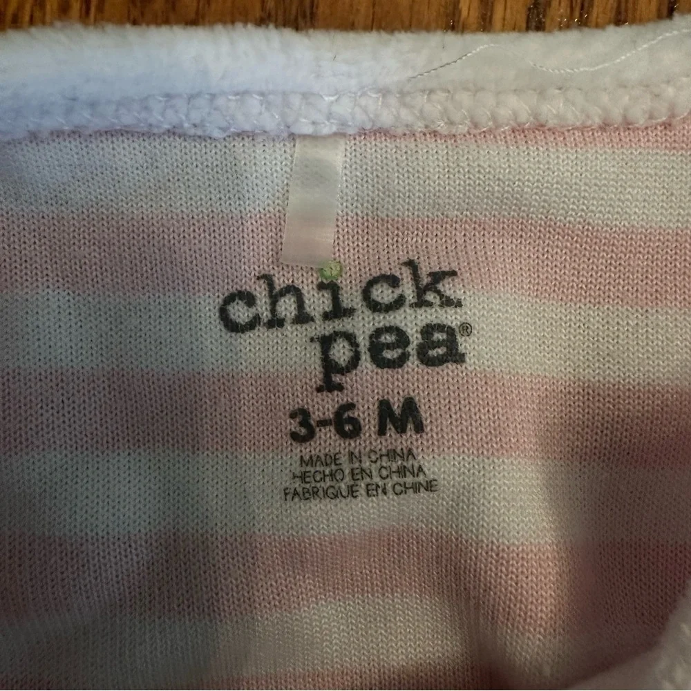 5/$20 Chick Pea 3-6 Month Outfit EUC